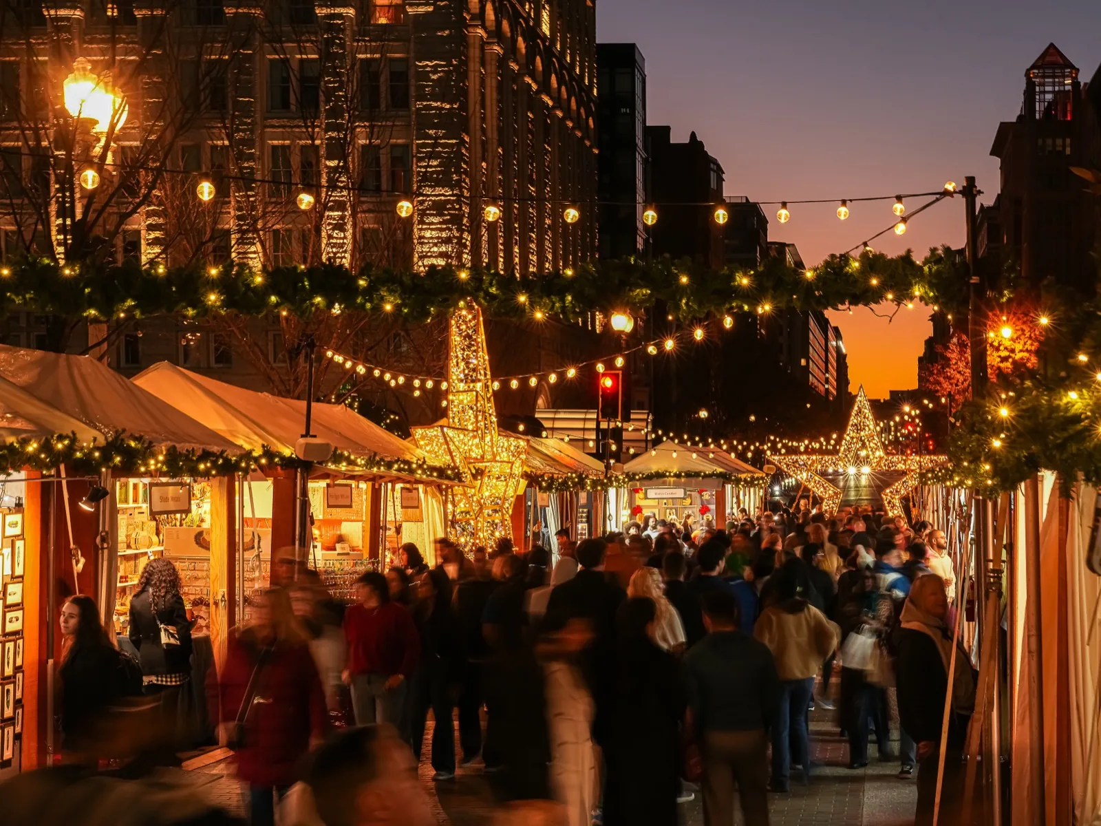 DowntownDC Holiday Market Returns for Its 22nd Season With 120 Vendors