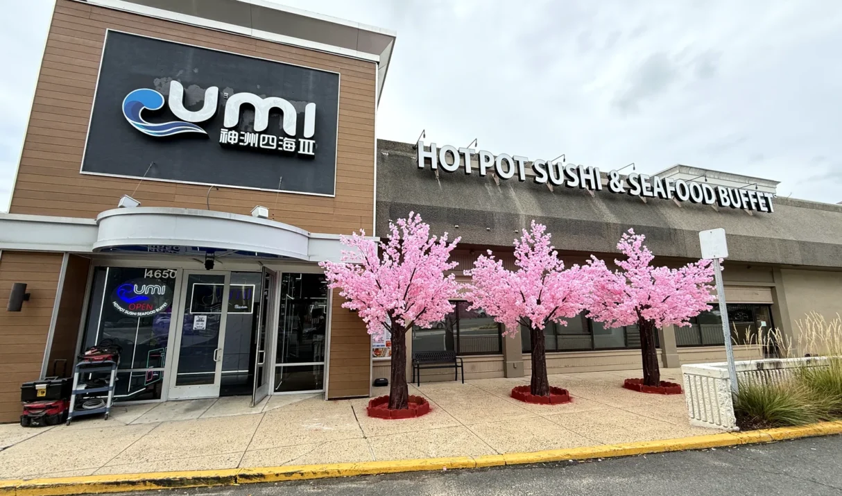 UMI Buffet Opens in Alexandria: Hot Pot, Sushi and Seafood Buffet Prices, Hours and What to Know
