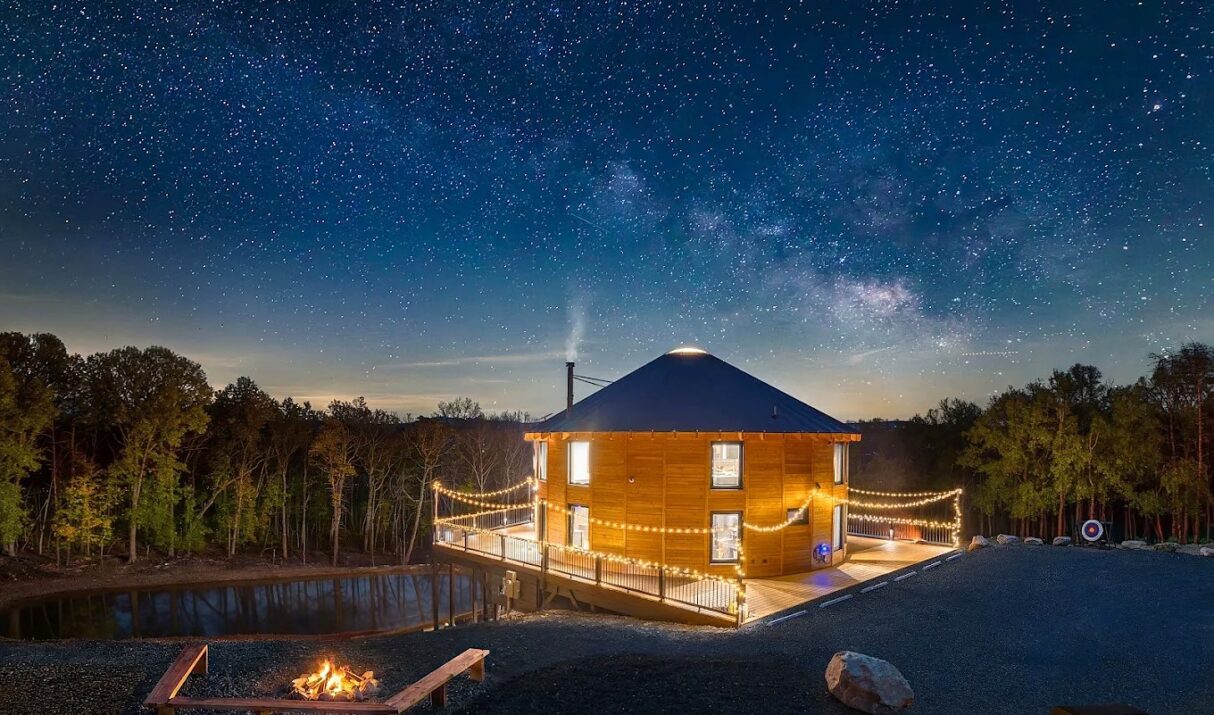 Luray Yurt Sleeps 16 With a Private Pond, Sauna, and Movie Theater
